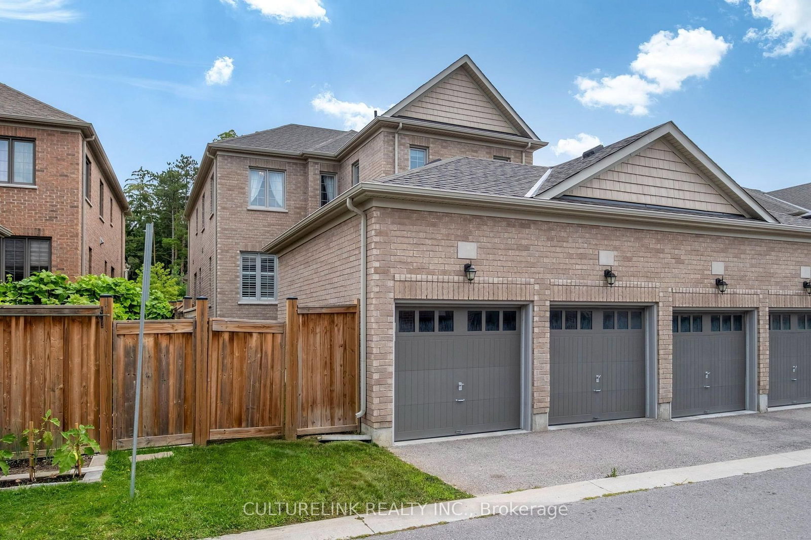 89 Sharonview Crescent • East Gwillimbury, ON photo 23