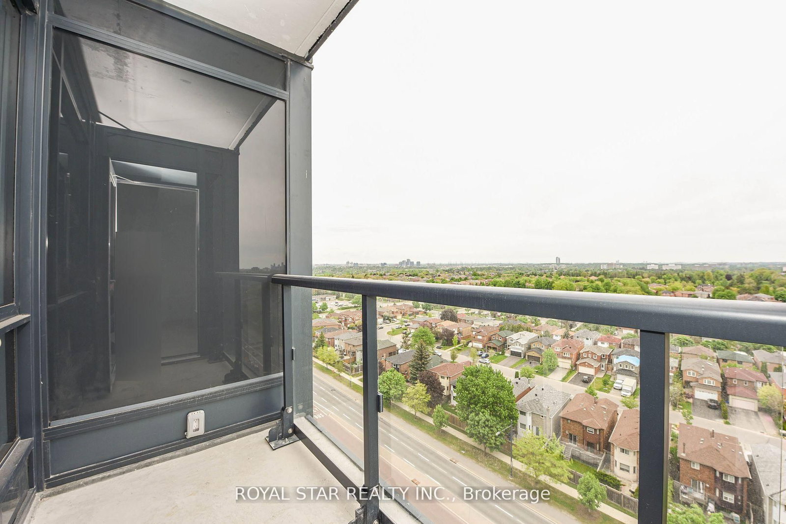 7950 Bathurst Street • #1207 • Vaughan, ON photo 21