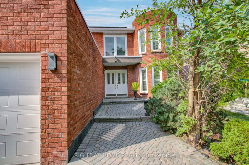 53 Waltham Crescent