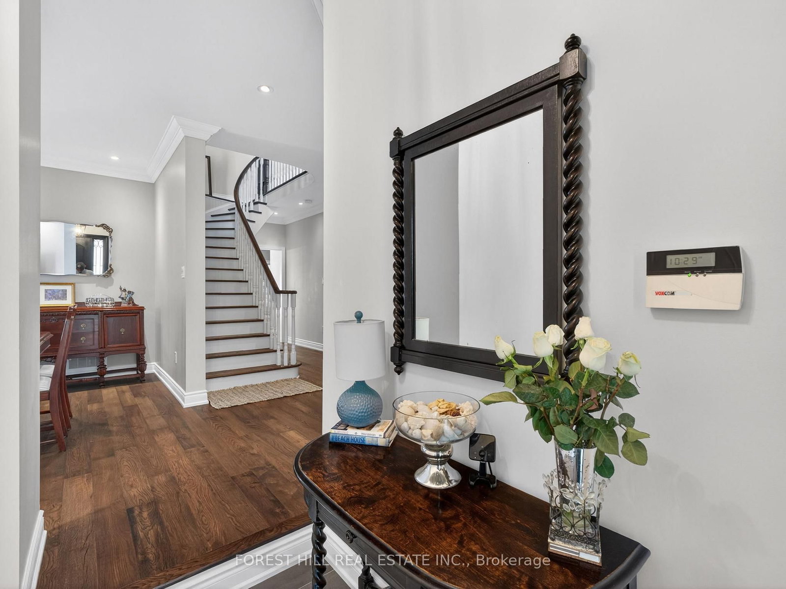 120 Sandwood Drive • Vaughan, ON photo 4