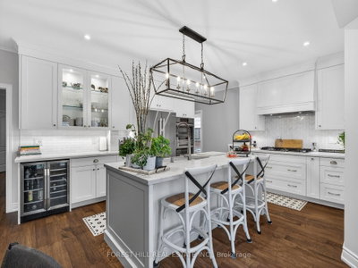 120 Sandwood Drive • Vaughan, ON photo 7