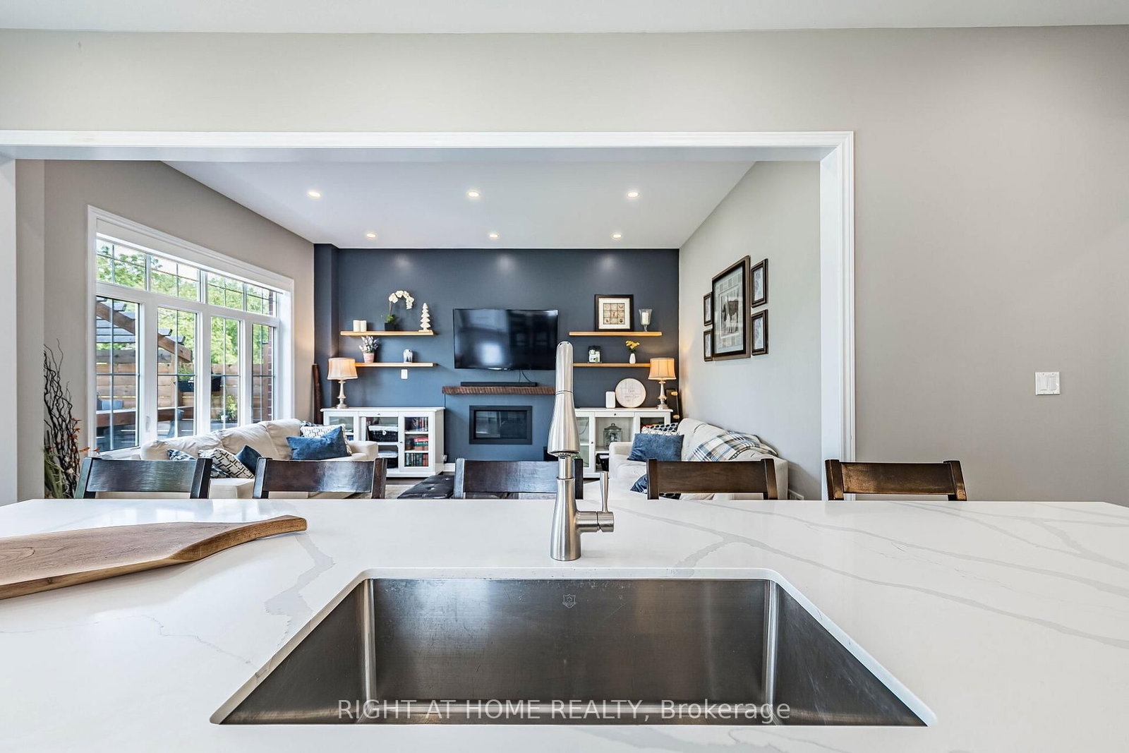 2 Cottonwood Hollow Court • Aurora, ON photo 21