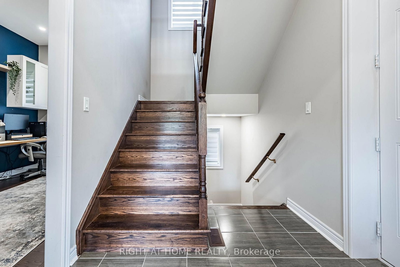 2 Cottonwood Hollow Court • Aurora, ON photo 27
