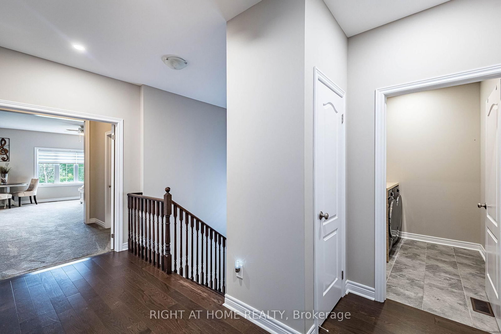 2 Cottonwood Hollow Court • Aurora, ON photo 32