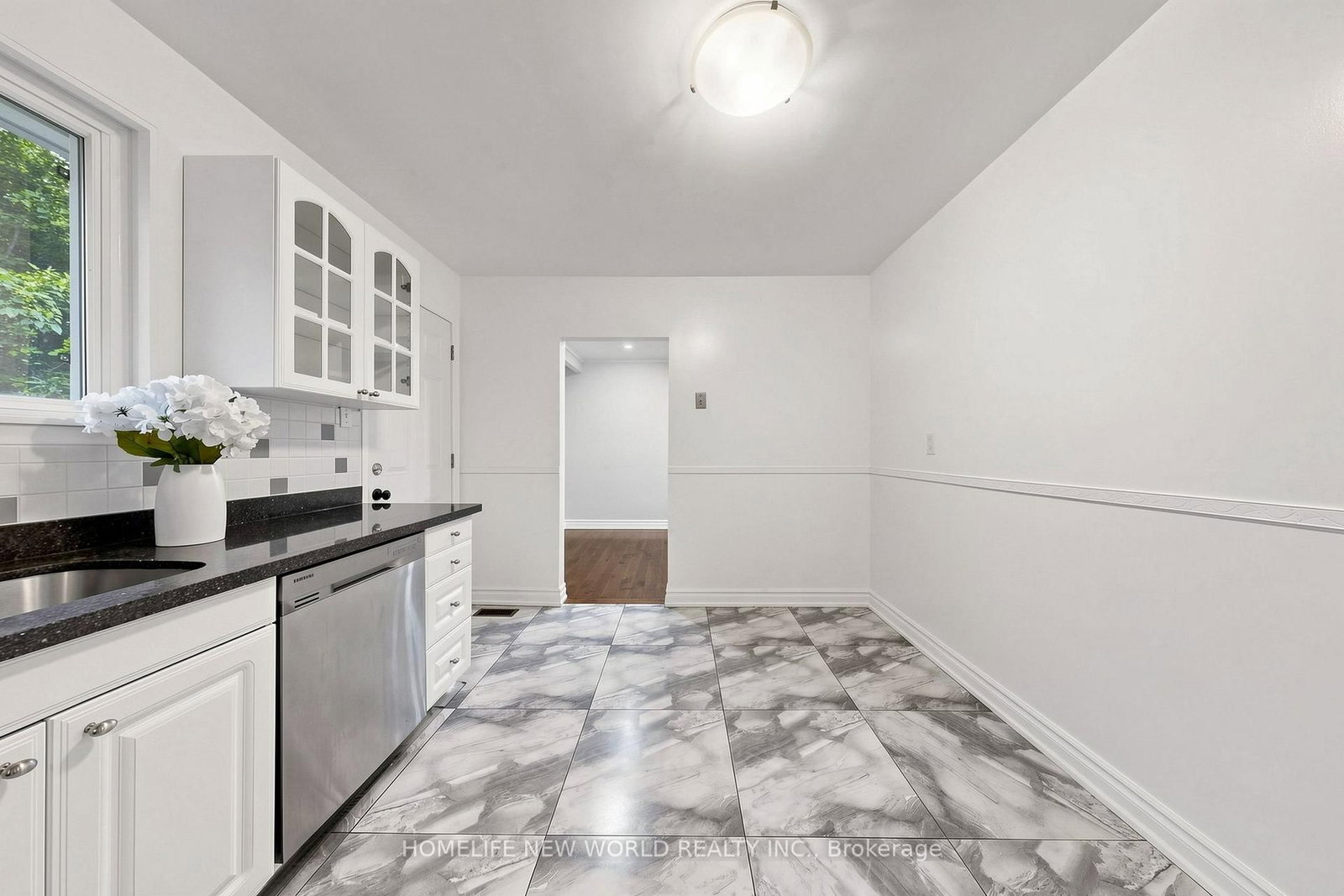 6 Valleycrest Avenue • Markham, ON photo 15