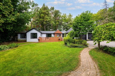 38 Hilltop Blvd, Whitchurch-Stouffville