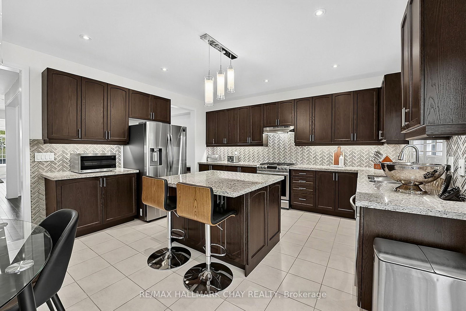 1709 Emberton Way • Innisfil, ON photo 13