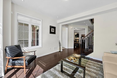 1709 Emberton Way • Innisfil, ON photo 9