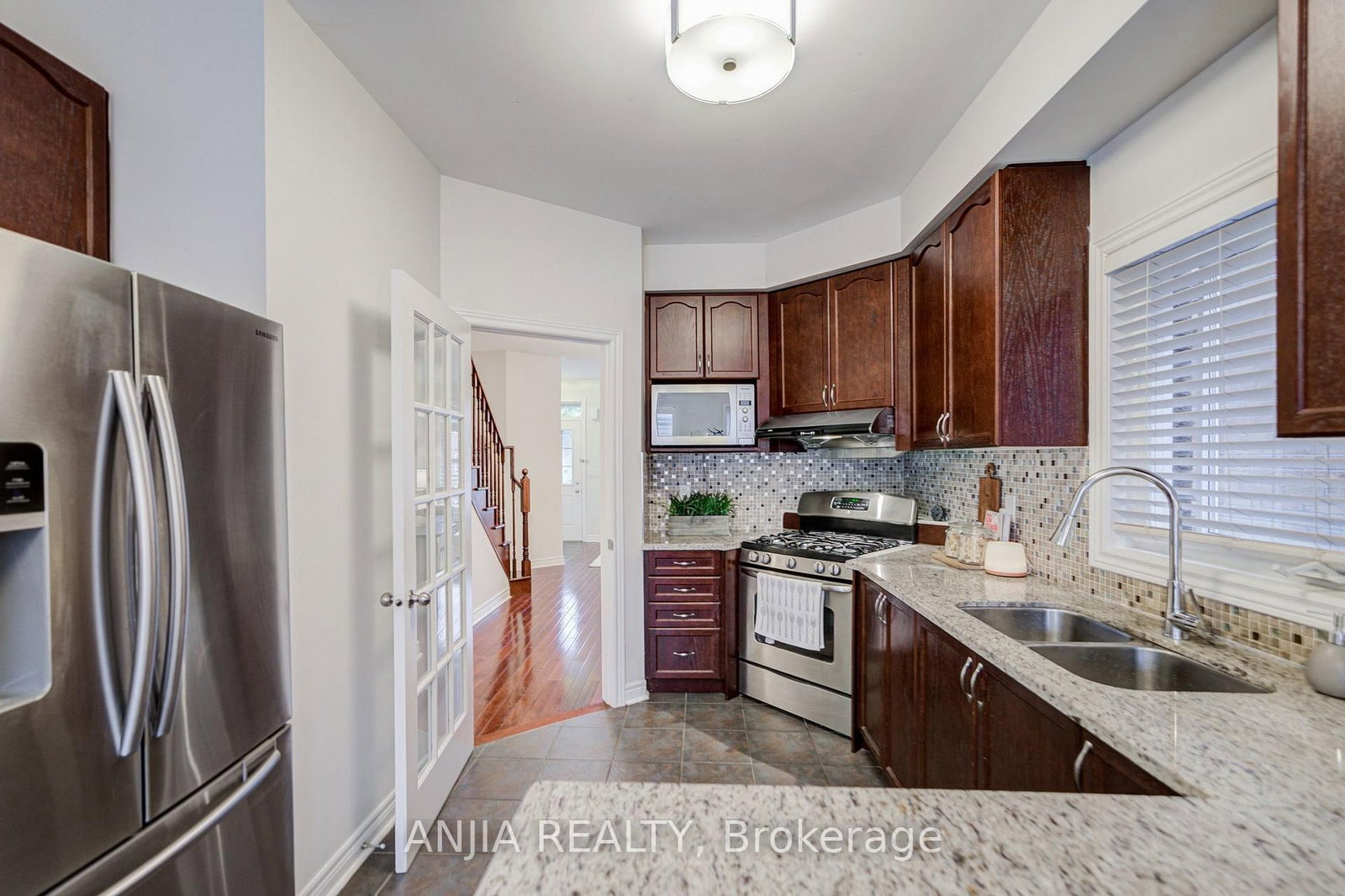 2406 Bur Oak Avenue • Markham, ON photo 14