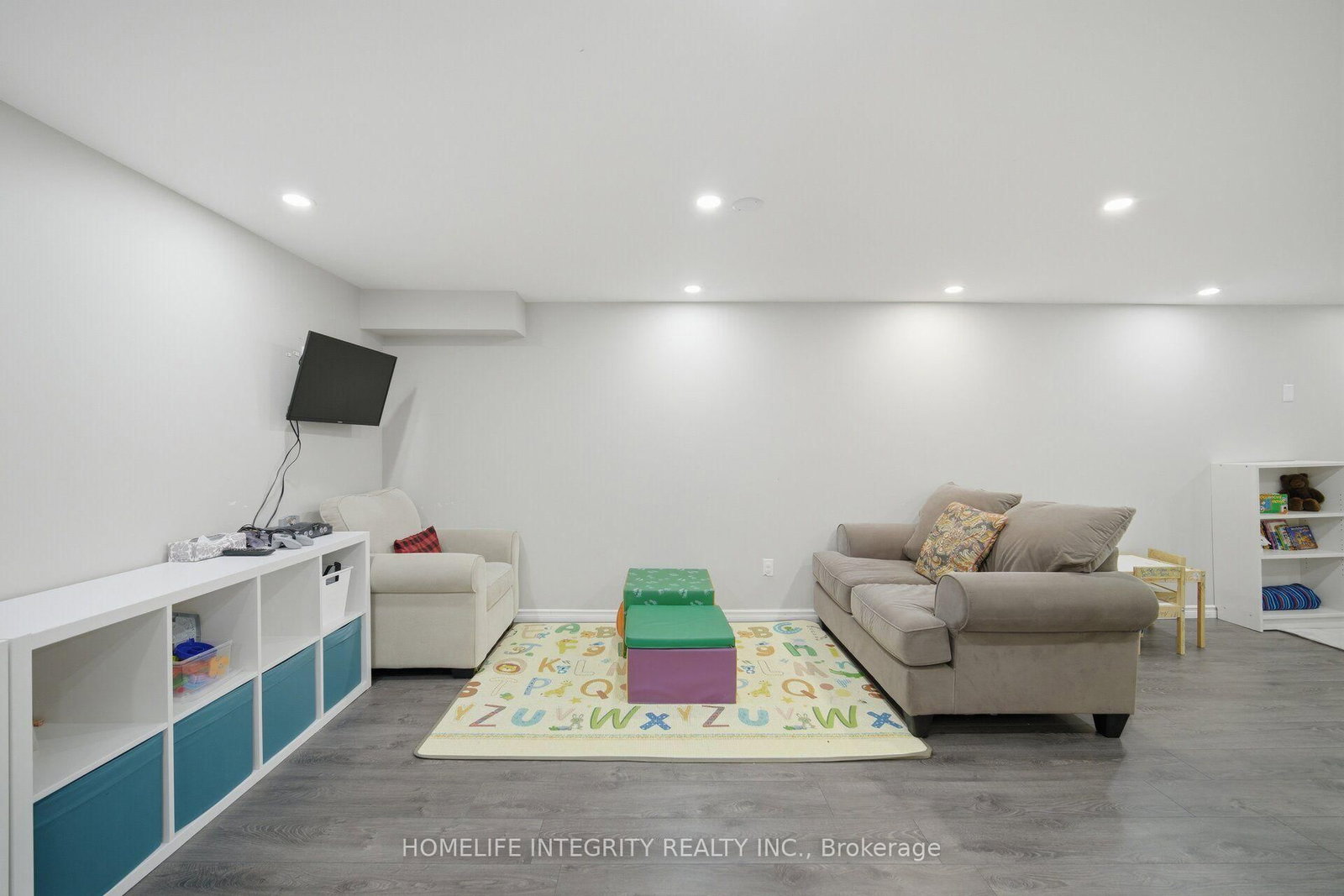 52 Stewart Avenue • New Tecumseth, ON photo 37