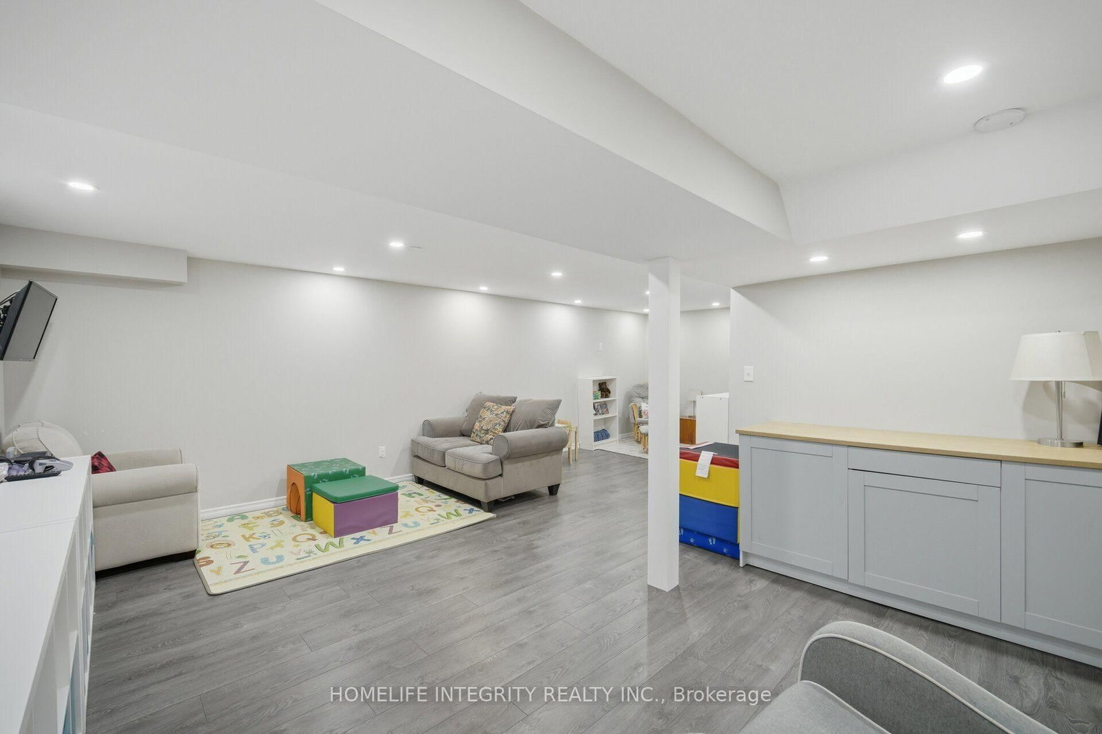 52 Stewart Avenue • New Tecumseth, ON photo 39