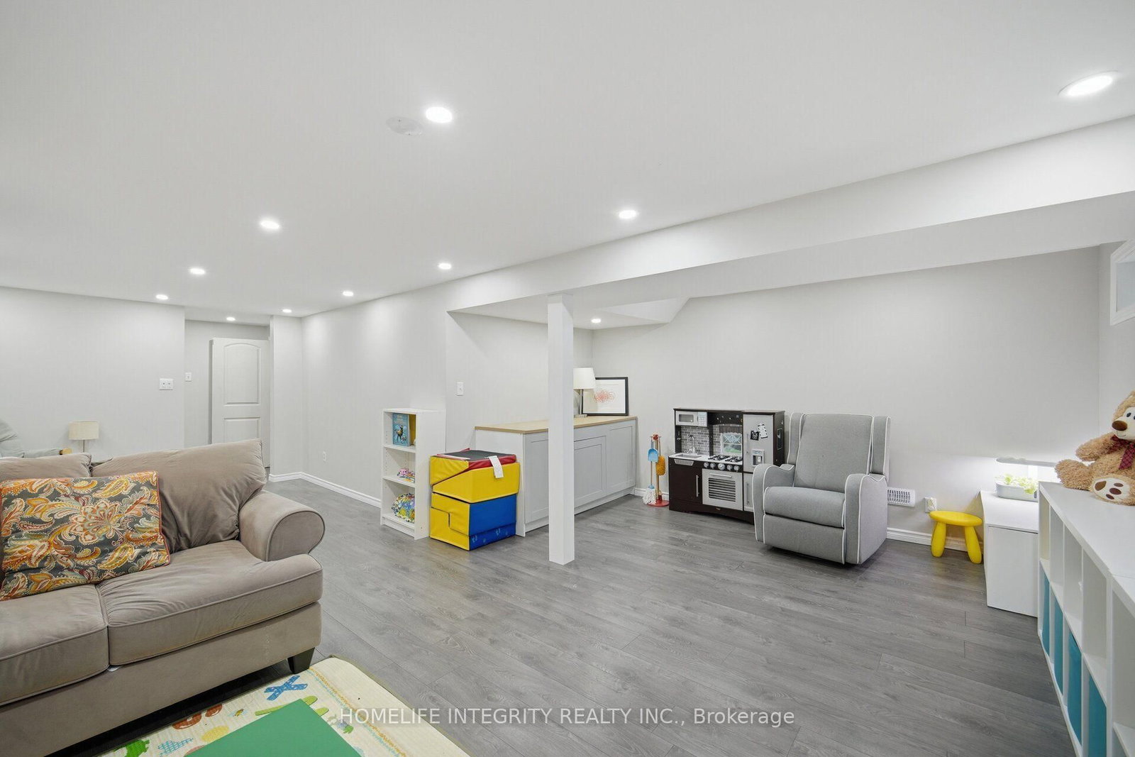 52 Stewart Avenue • New Tecumseth, ON photo 40