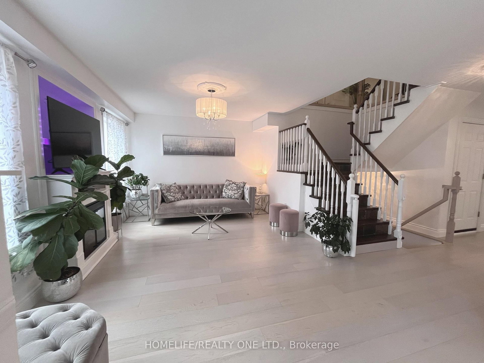 27 Glasgow Crescent • Georgina, ON photo 14