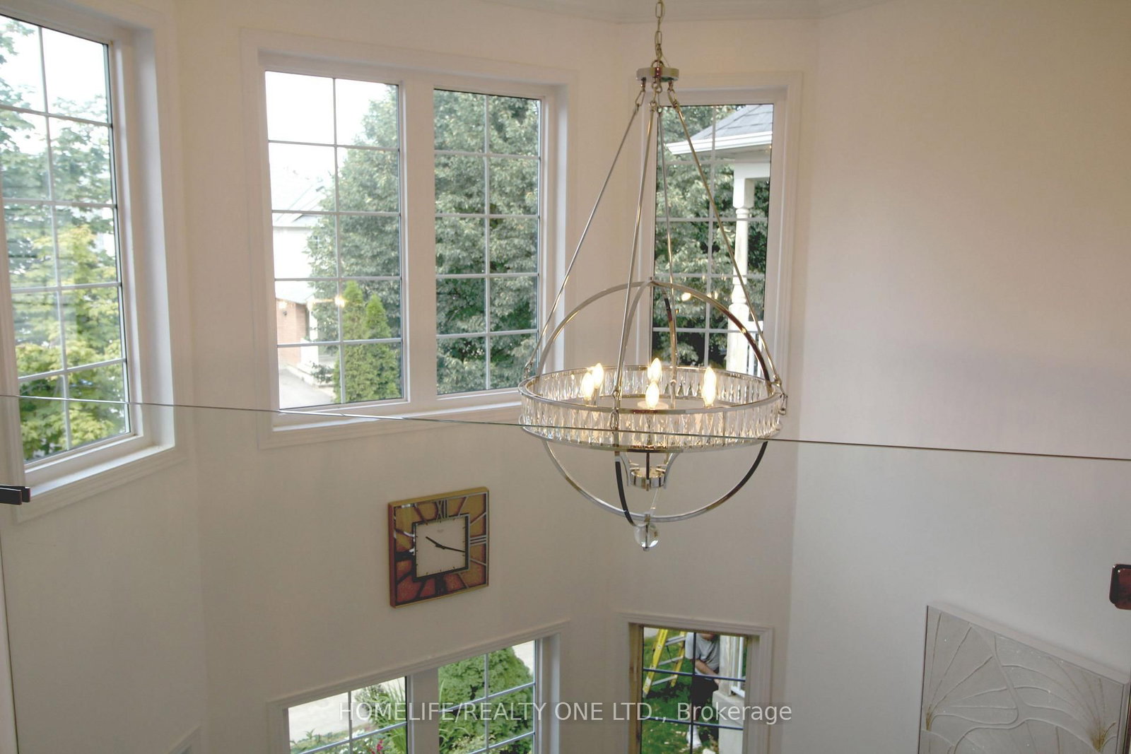 27 Glasgow Crescent • Georgina, ON photo 8