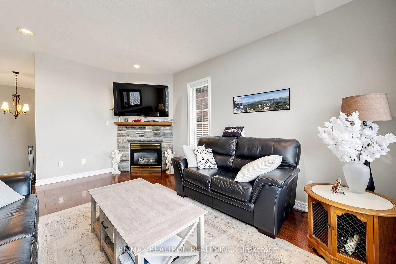 8A Casa Grande Street • Richmond Hill, ON photo 32