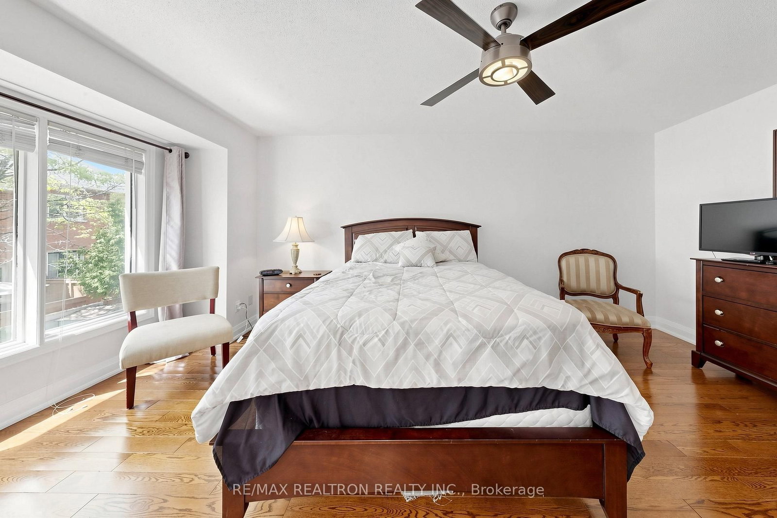 8A Casa Grande Street • Richmond Hill, ON photo 36