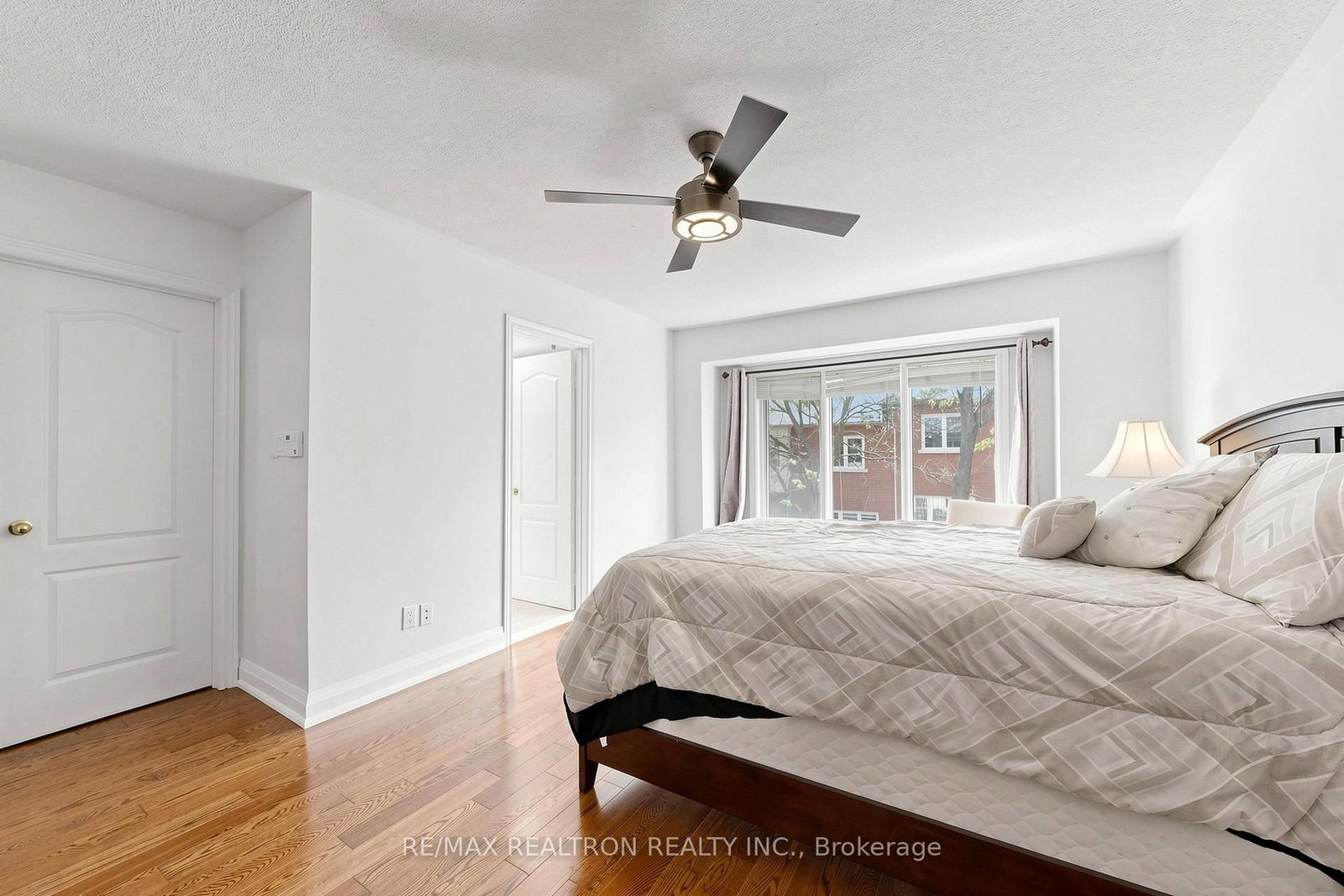 8A Casa Grande Street • Richmond Hill, ON photo 37