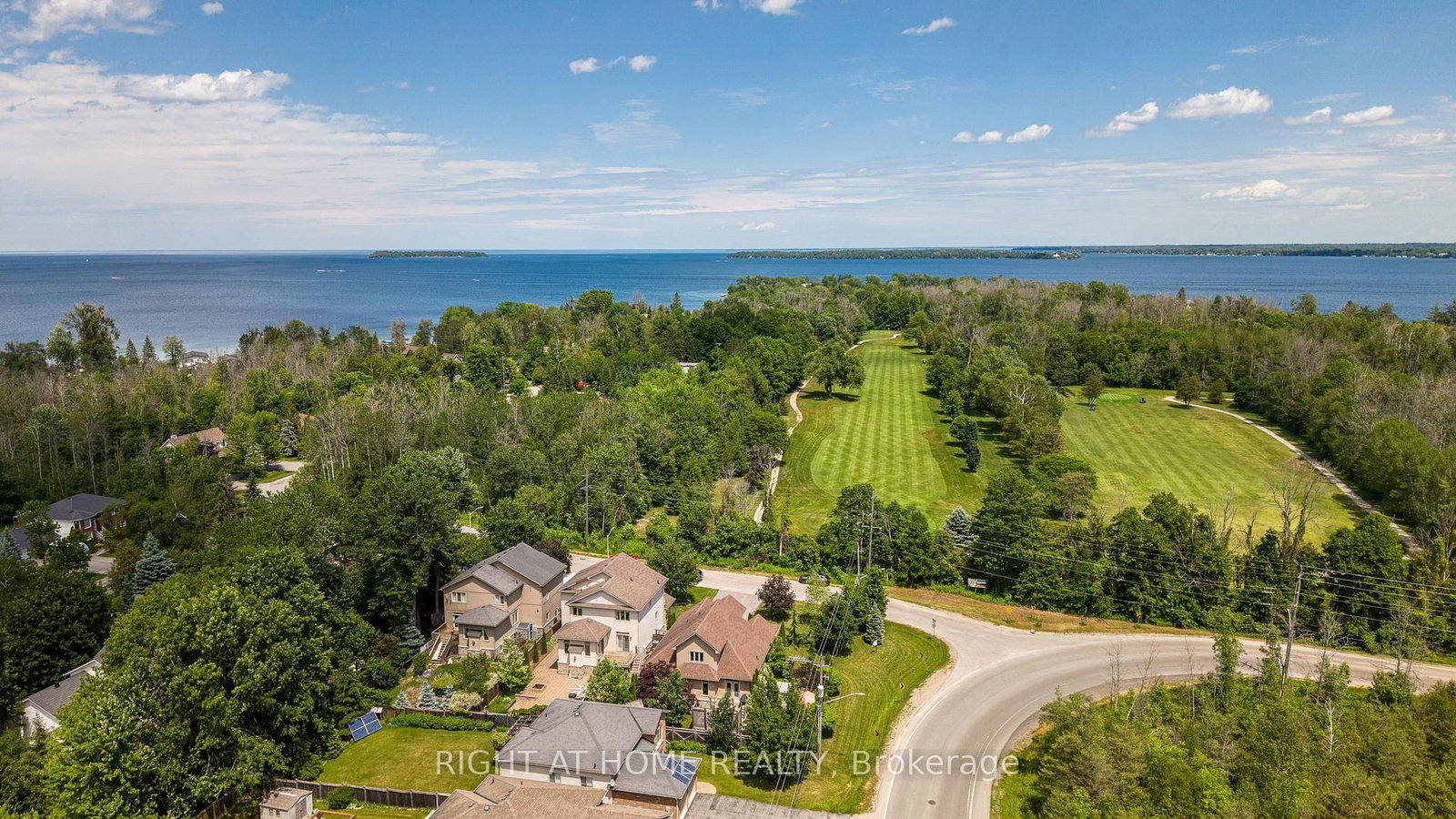 1660 Moyer Avenue • Innisfil, ON photo 50