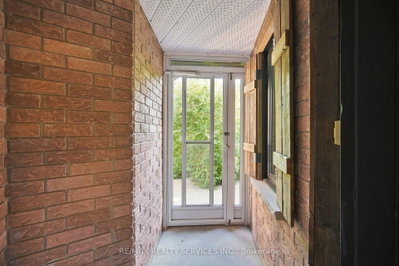 46 Magani Avenue • Bradford West Gwillimbury, ON photo 8
