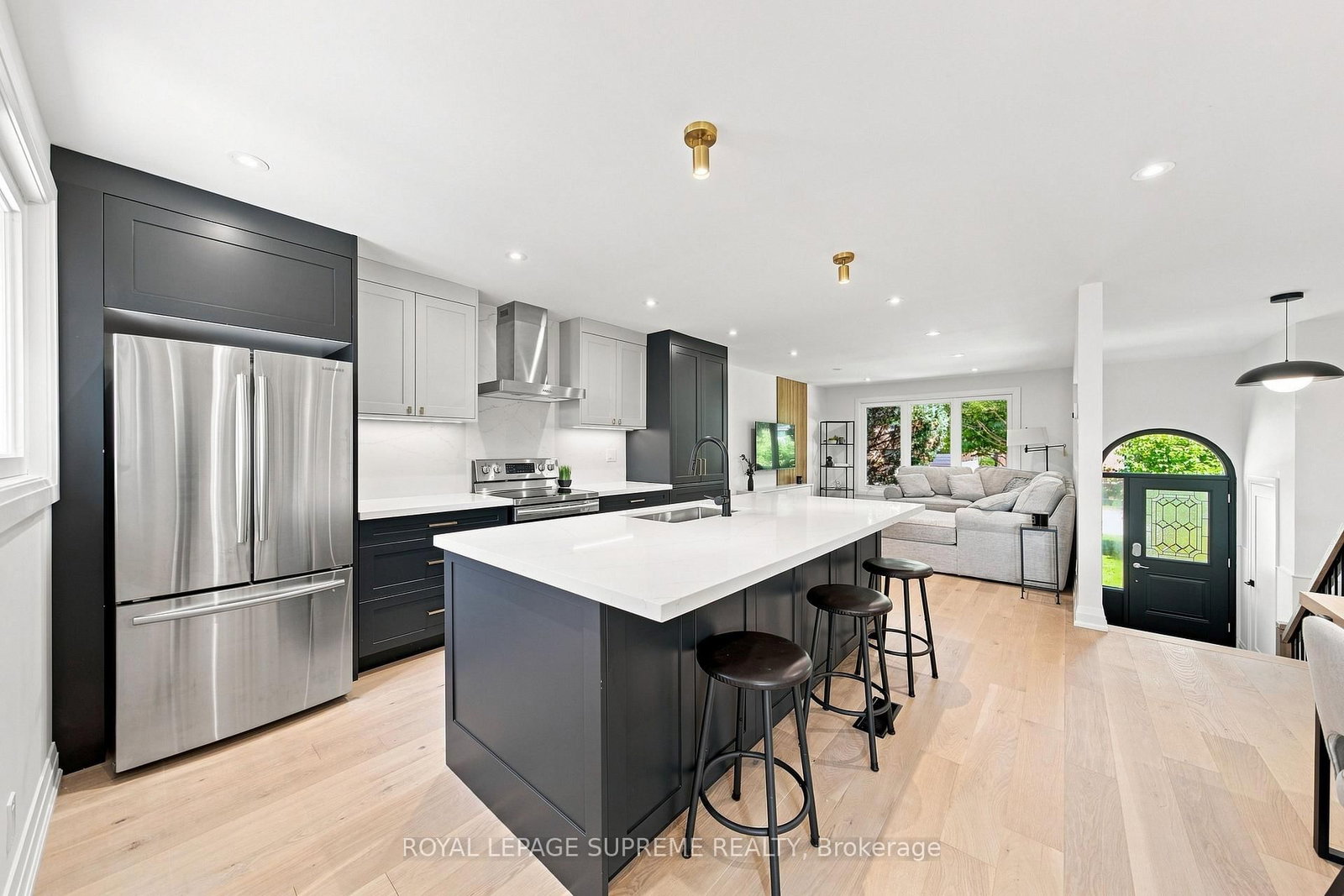 26 Crown Crescent • Bradford West Gwillimbury, ON photo 15