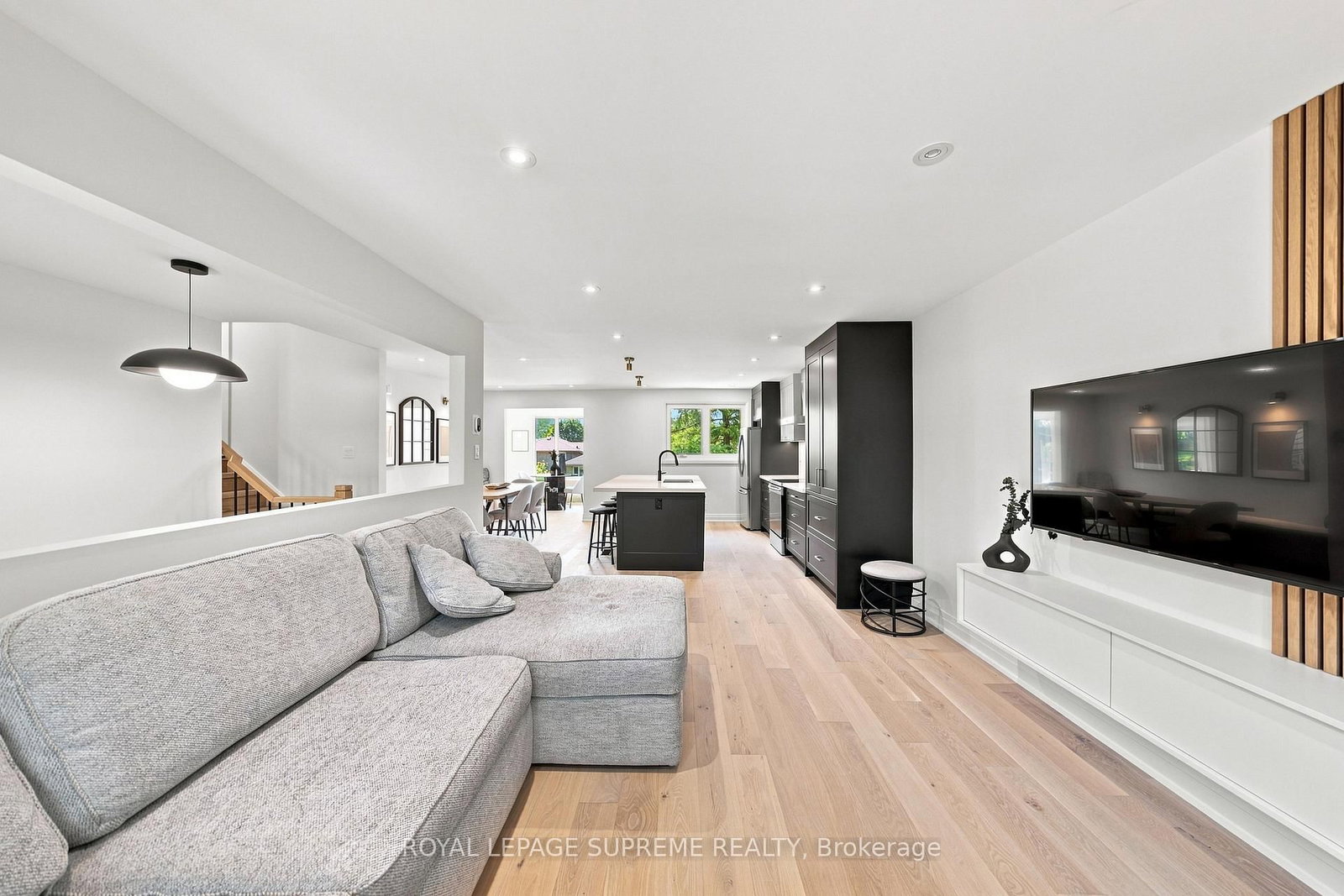 26 Crown Crescent • Bradford West Gwillimbury, ON photo 23