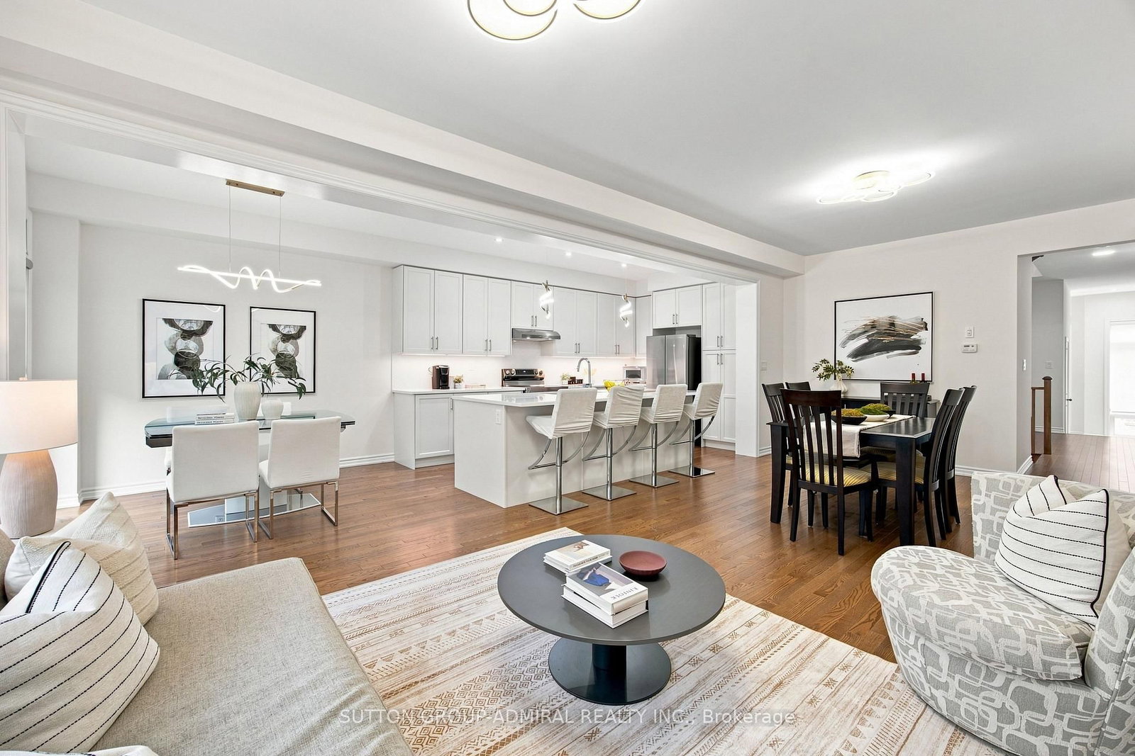 46 Fish Drive • Aurora, ON photo 10