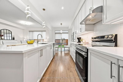 46 Fish Drive • Aurora, ON photo 9