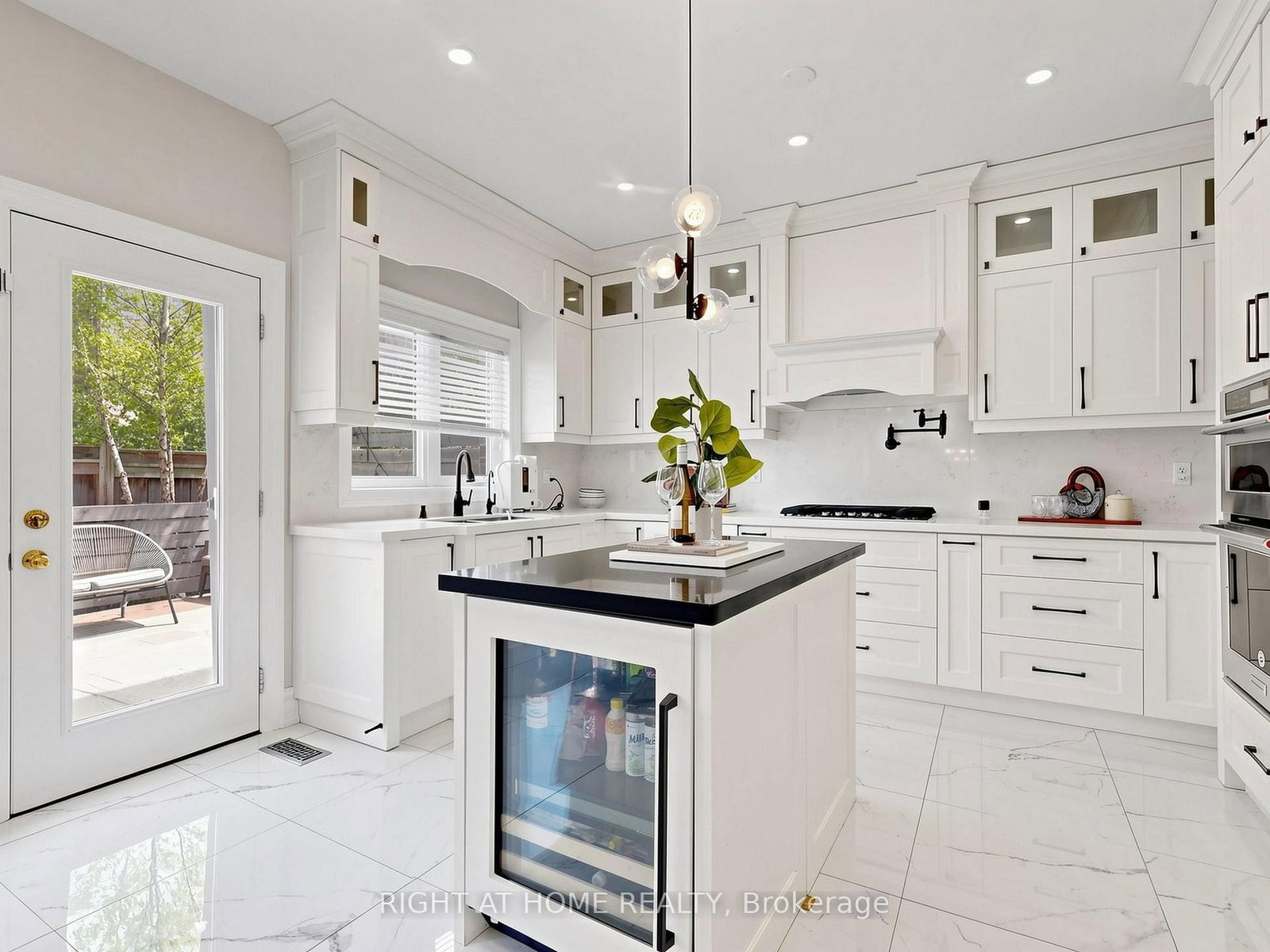 89 Greenwood Road • Whitchurch-Stouffville, ON photo 13