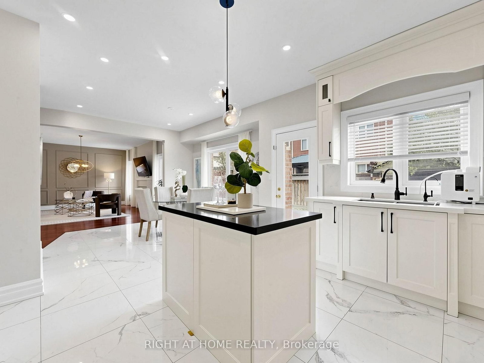 89 Greenwood Road • Whitchurch-Stouffville, ON photo 15