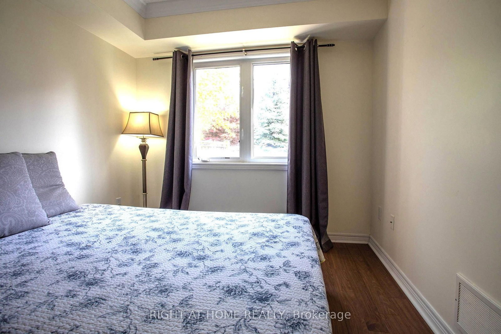11 Littleriver Court • Vaughan, ON photo 37
