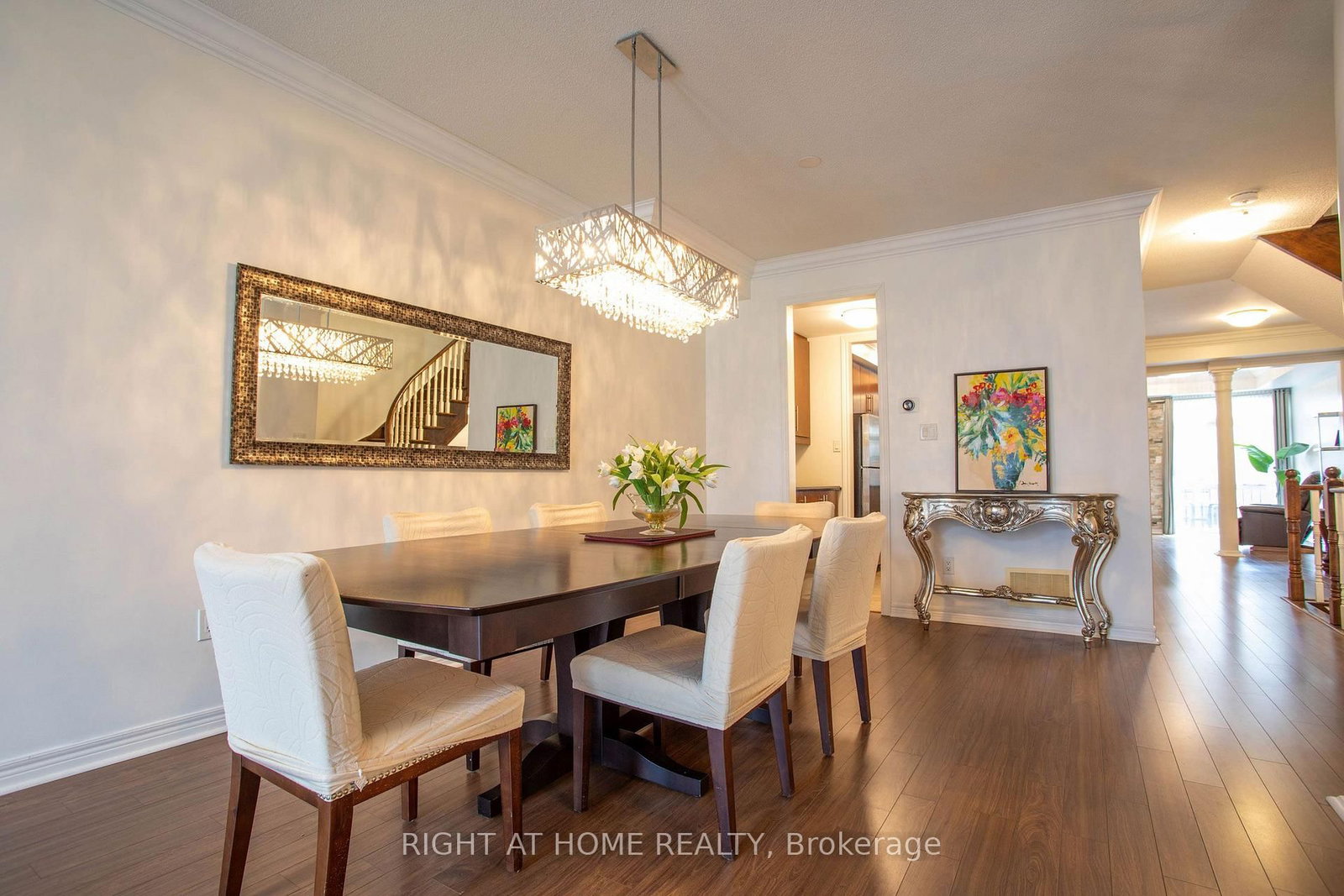 11 Littleriver Court • Vaughan, ON photo 6