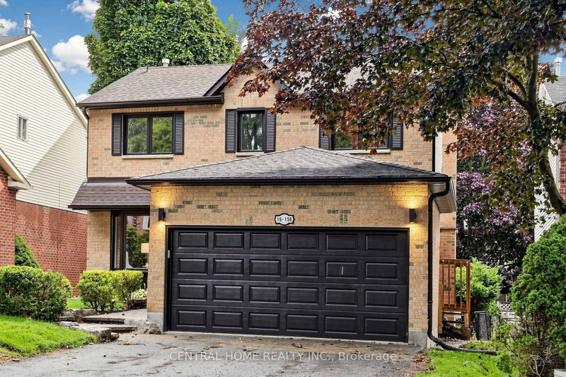 15 Closs Square