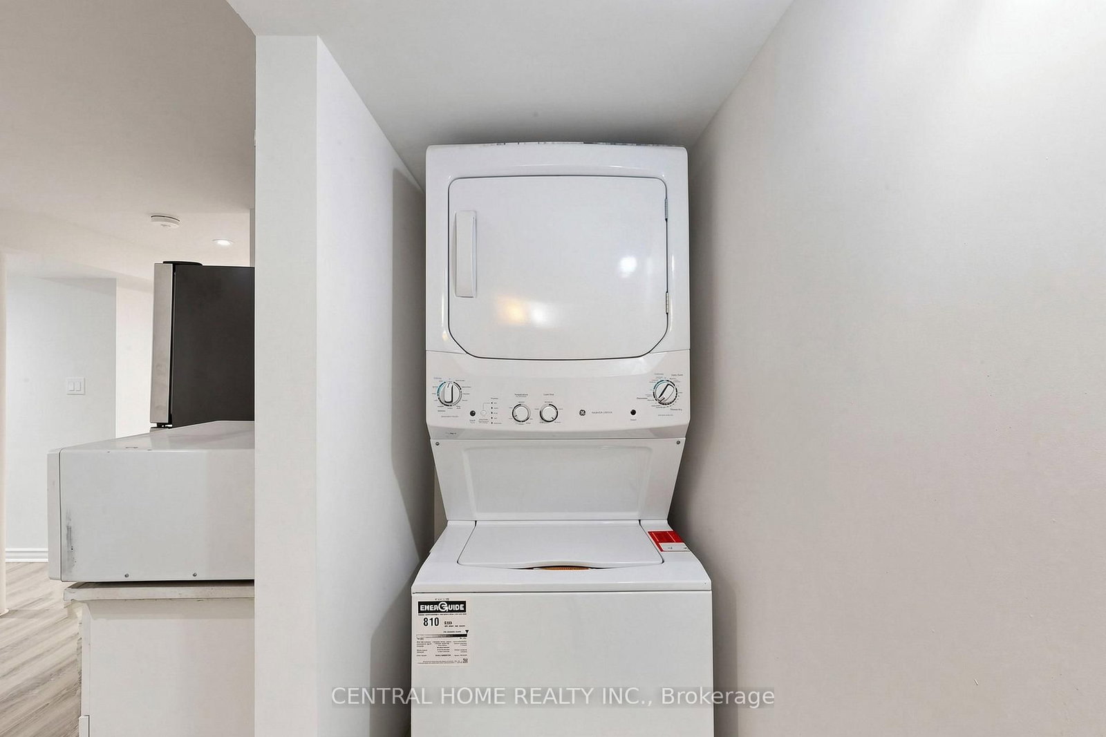 15 Closs Square • Aurora, ON photo 47