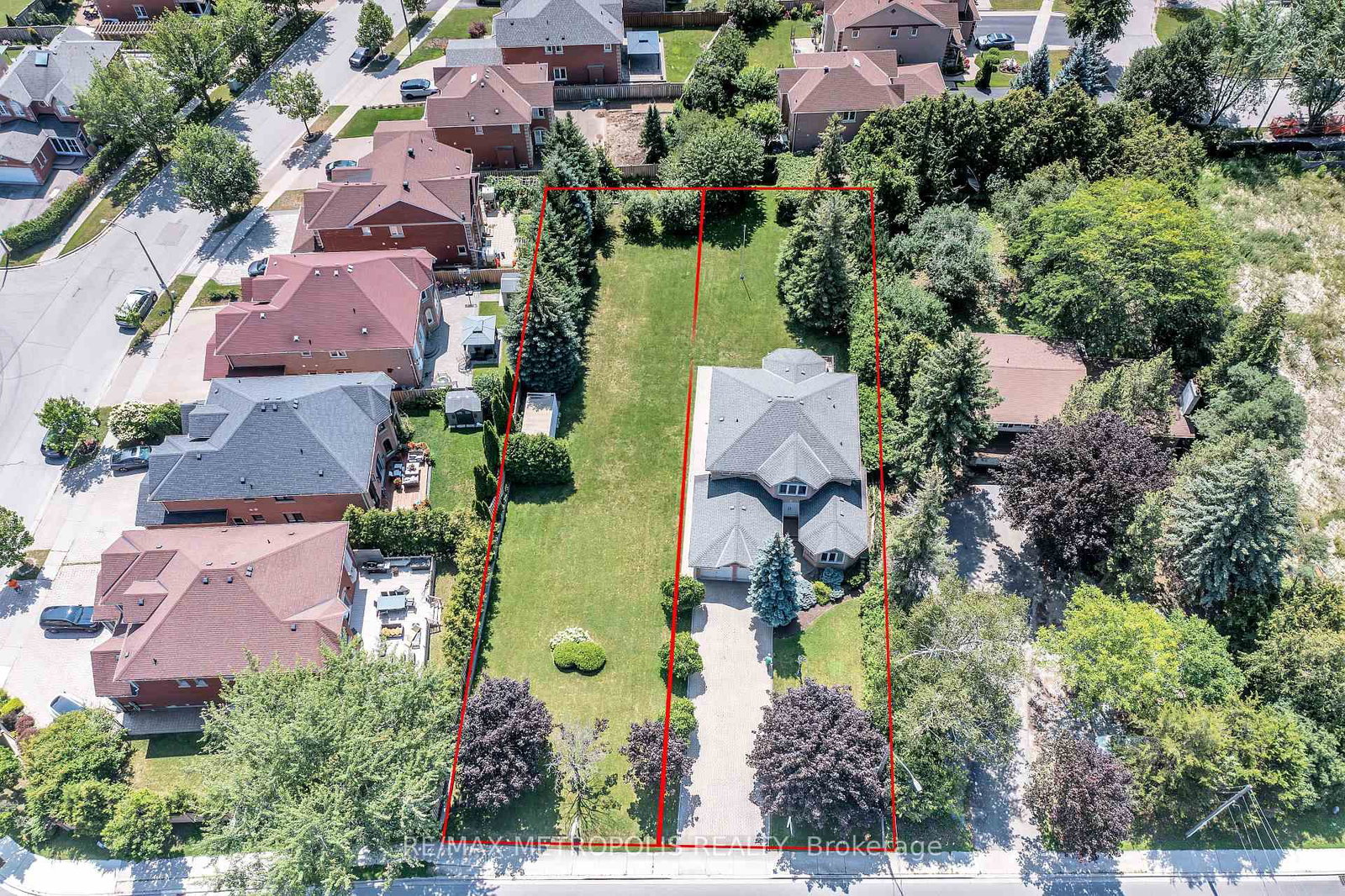 5097 14th Avenue • Markham, ON photo 1
