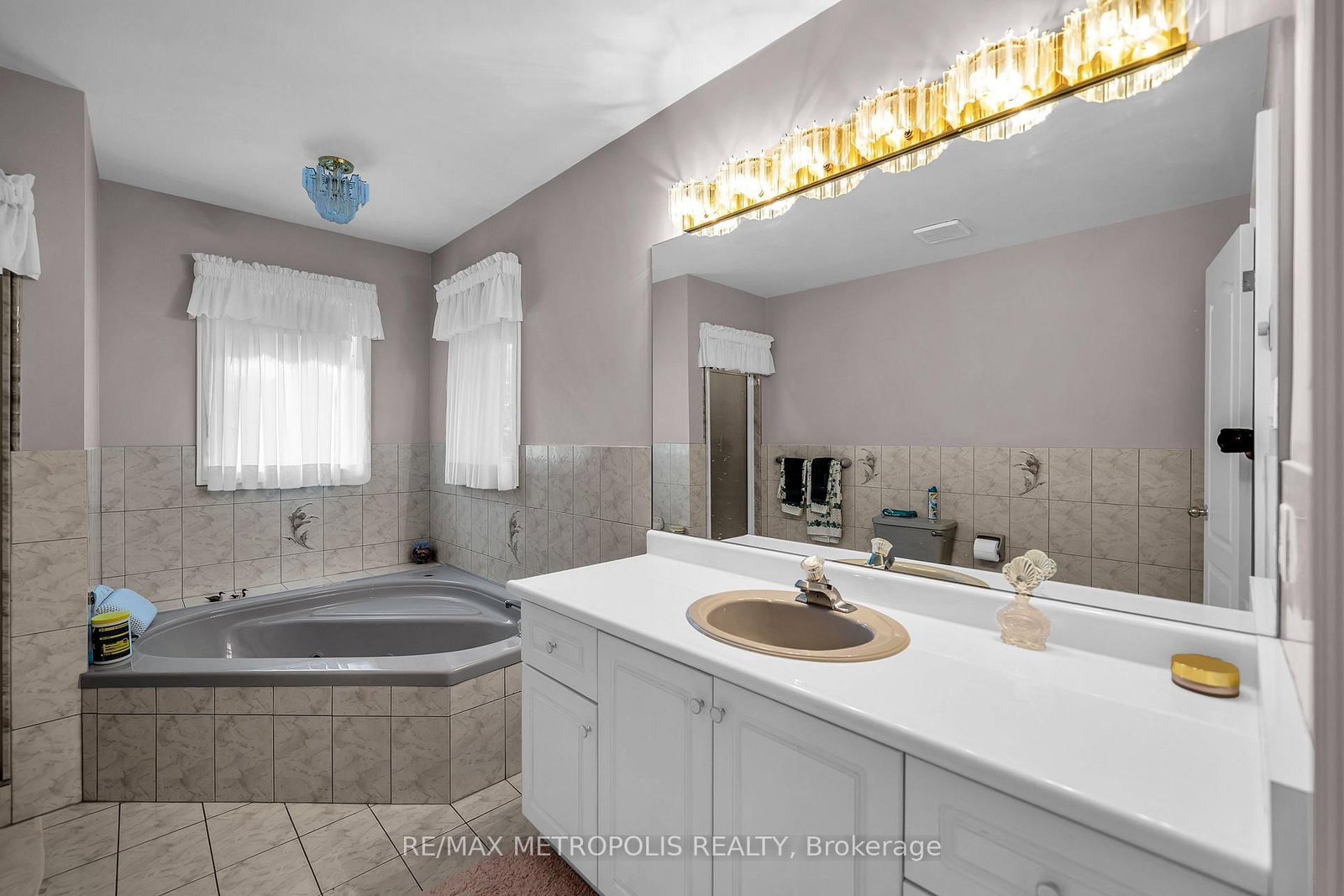 5097 14th Avenue • Markham, ON photo 18