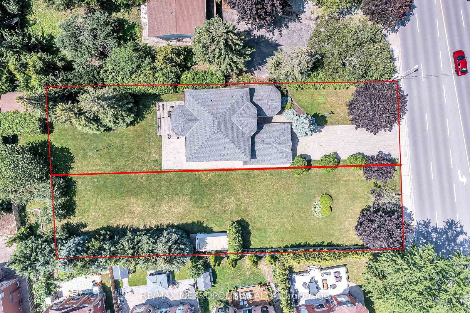 5097 14th Avenue • Markham, ON photo 2