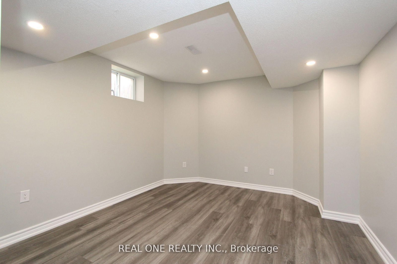 Basement - 63 Whistler Court, Markham 4