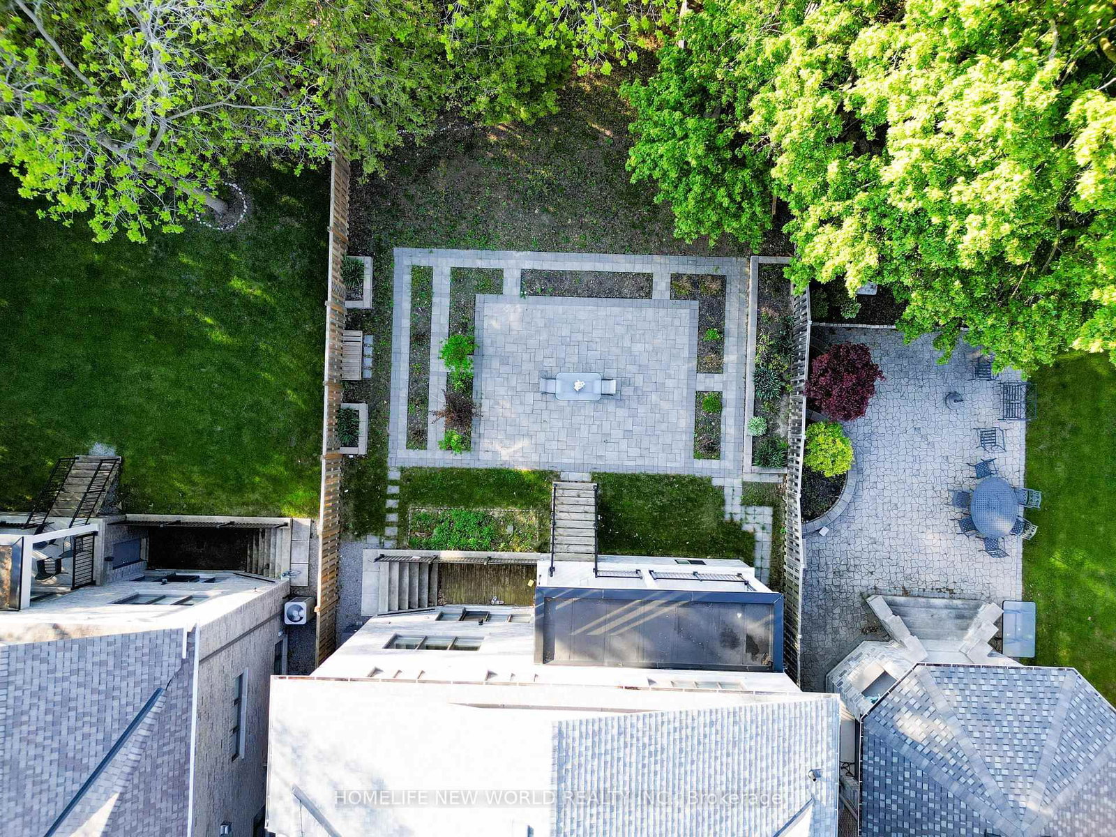 10 Stancroft Drive • Richmond Hill, ON photo 45