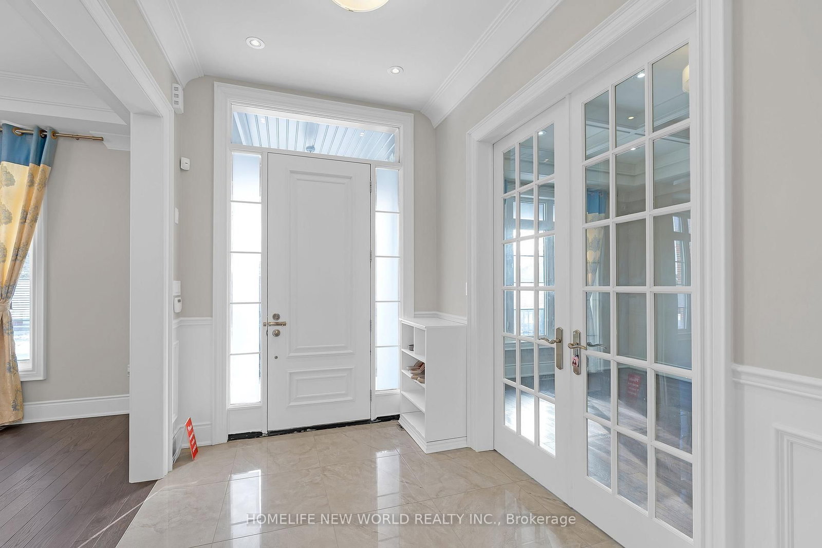 10 Stancroft Drive • Richmond Hill, ON photo 5