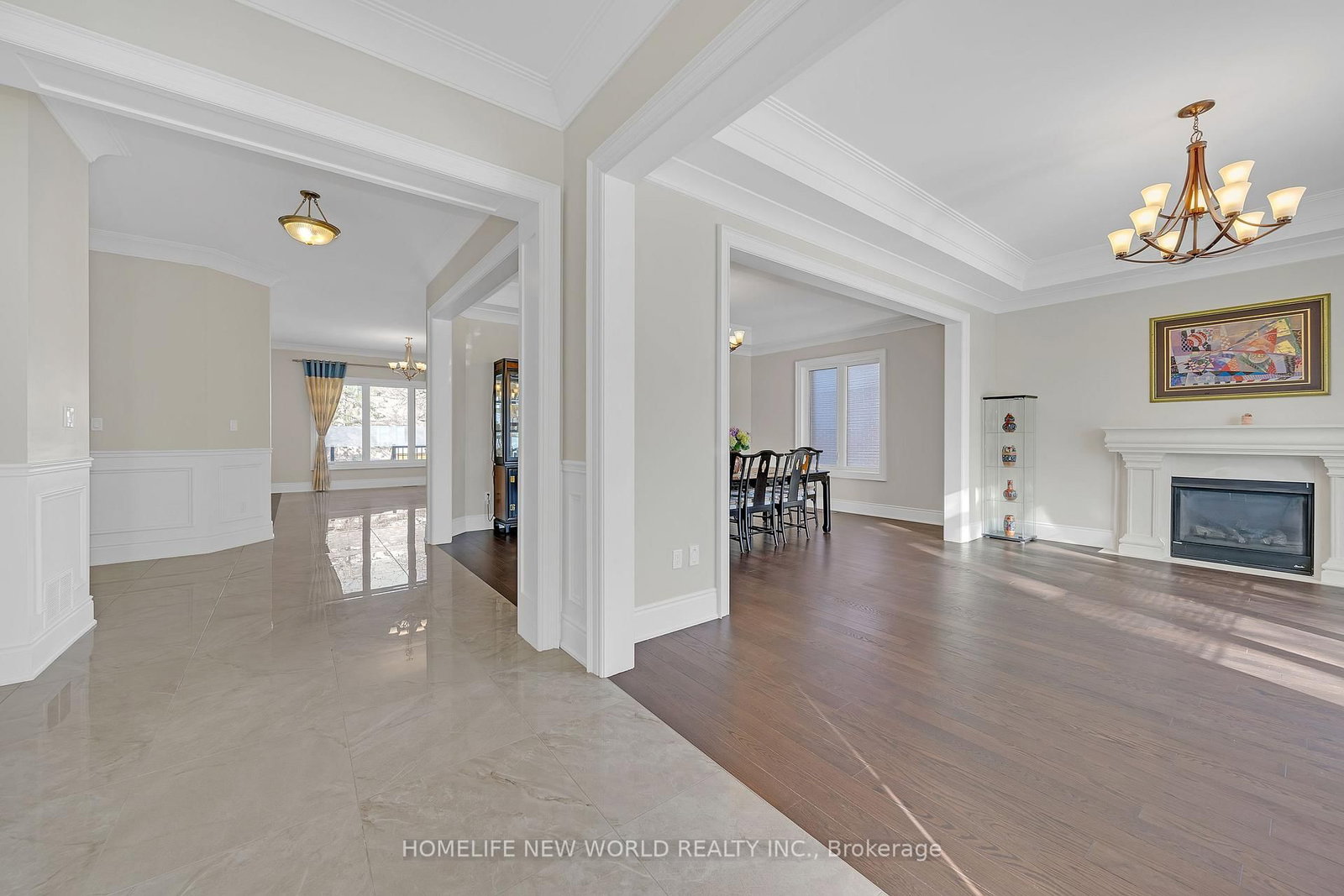 10 Stancroft Drive • Richmond Hill, ON photo 6