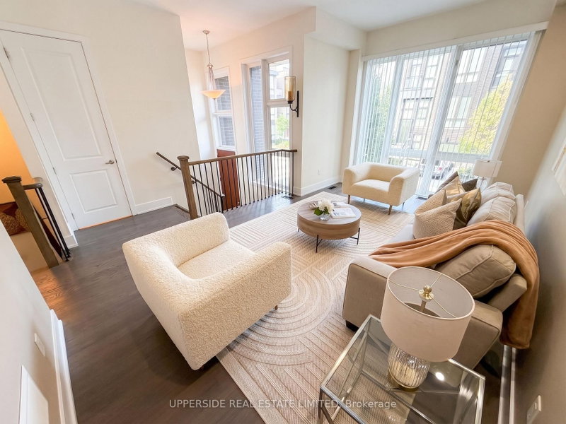 8 Sable Road