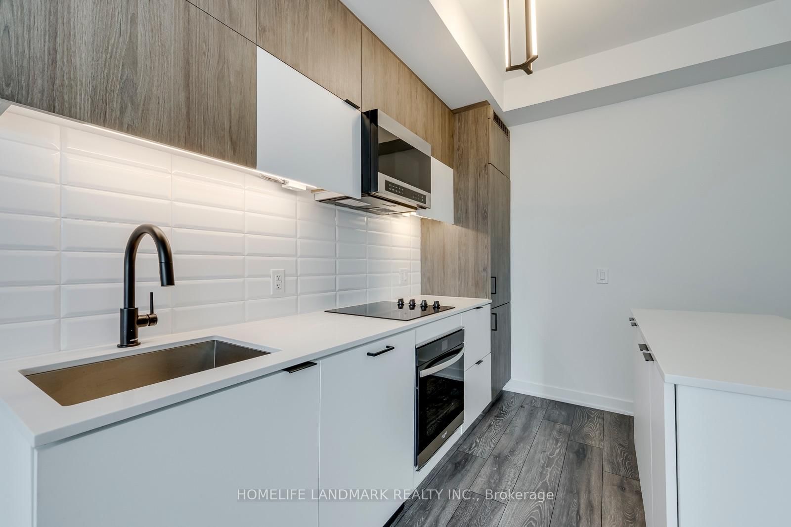 8888 Yonge Street • #307 • Richmond Hill, ON photo 15