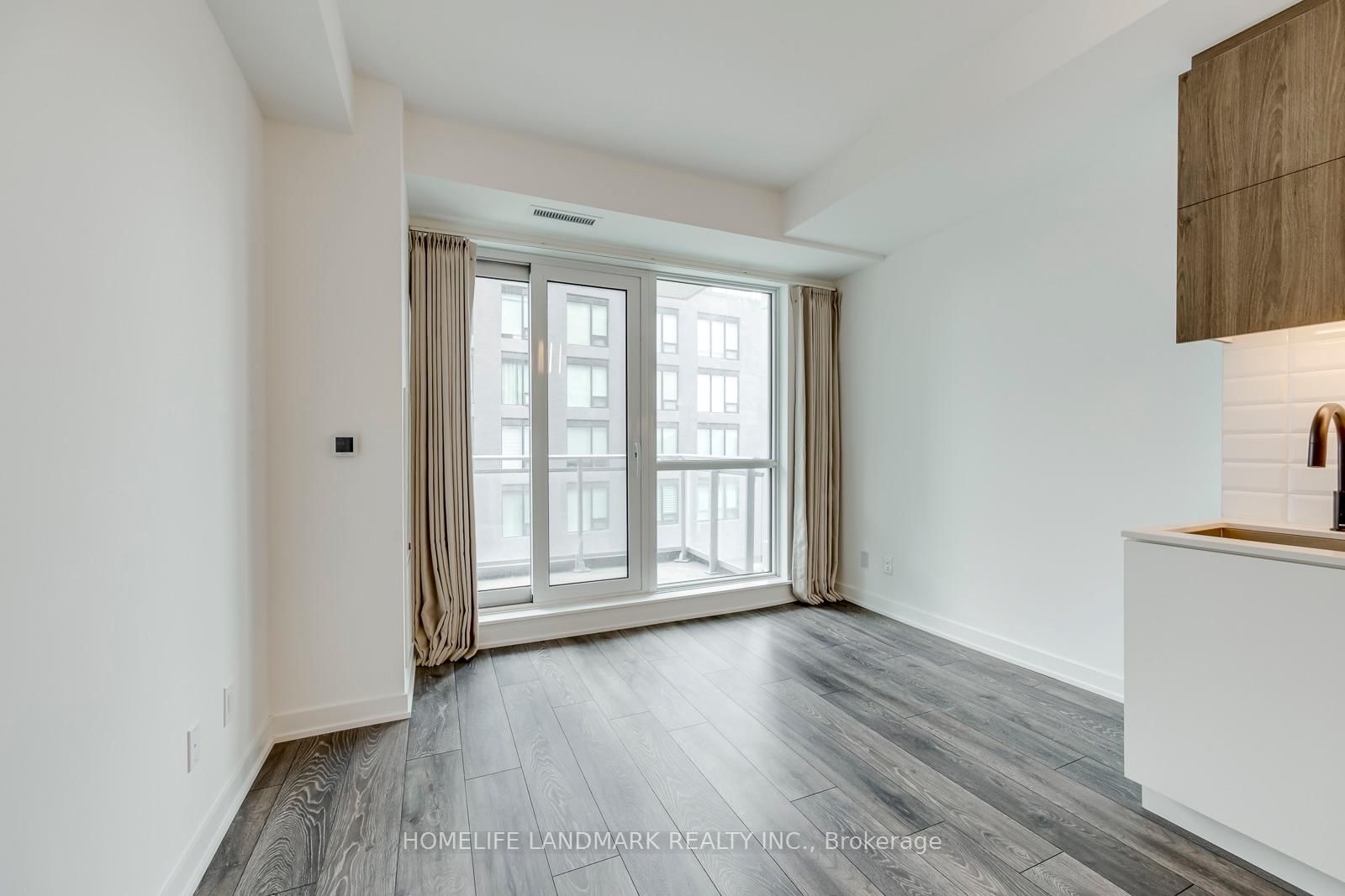 8888 Yonge Street • #307 • Richmond Hill, ON photo 17