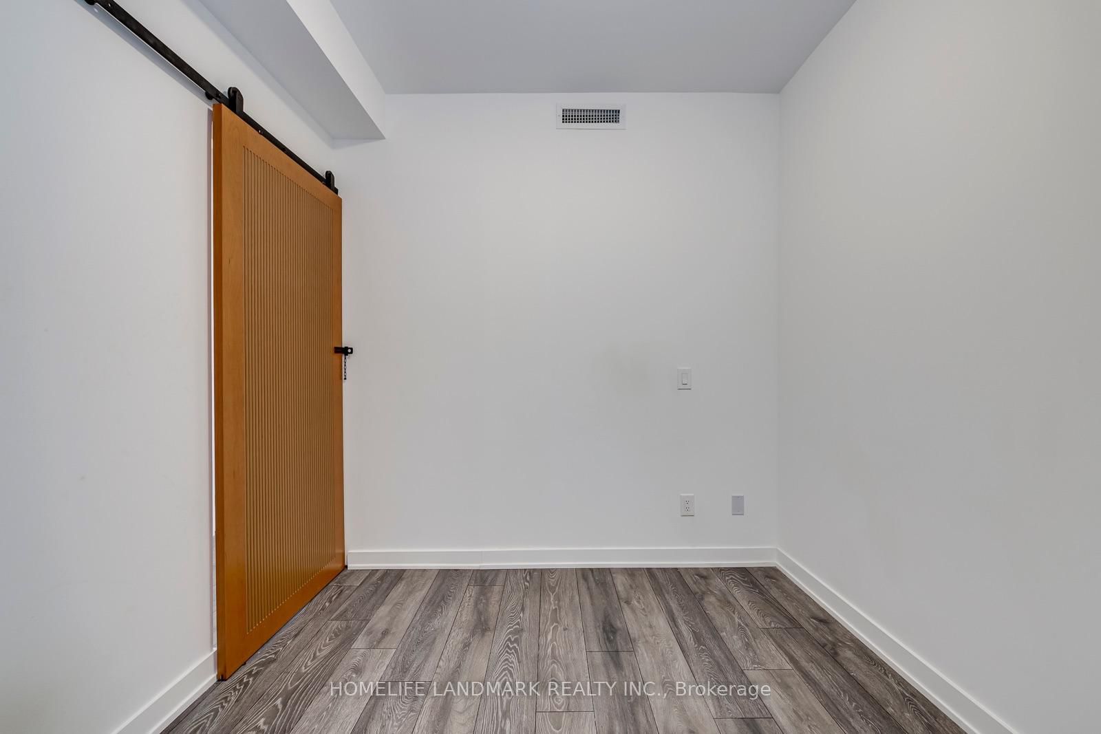 8888 Yonge Street • #307 • Richmond Hill, ON photo 27