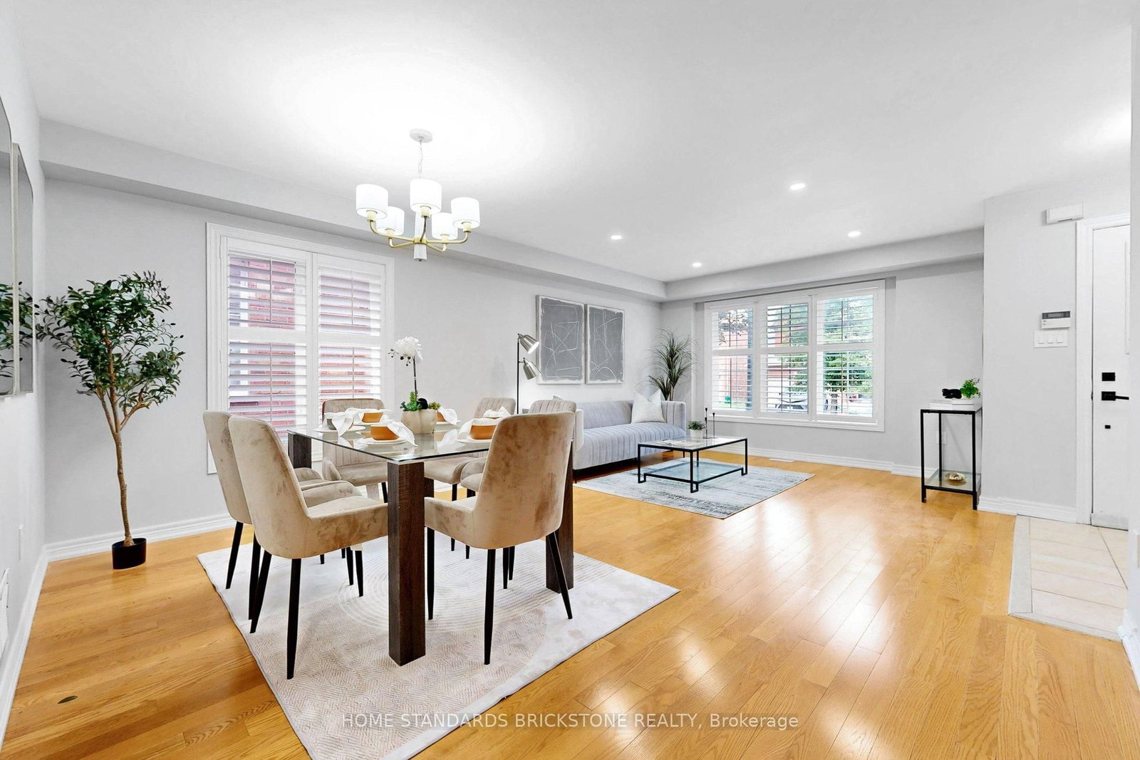 4 APOLLO Drive • Richmond Hill, ON photo 11