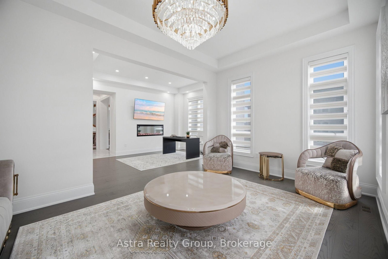 143 Ballantyne Boulevard • Vaughan, ON photo 5