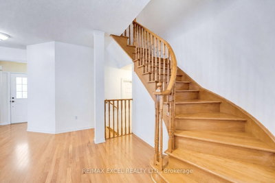 50 Casabel Drive • Vaughan, ON photo 4