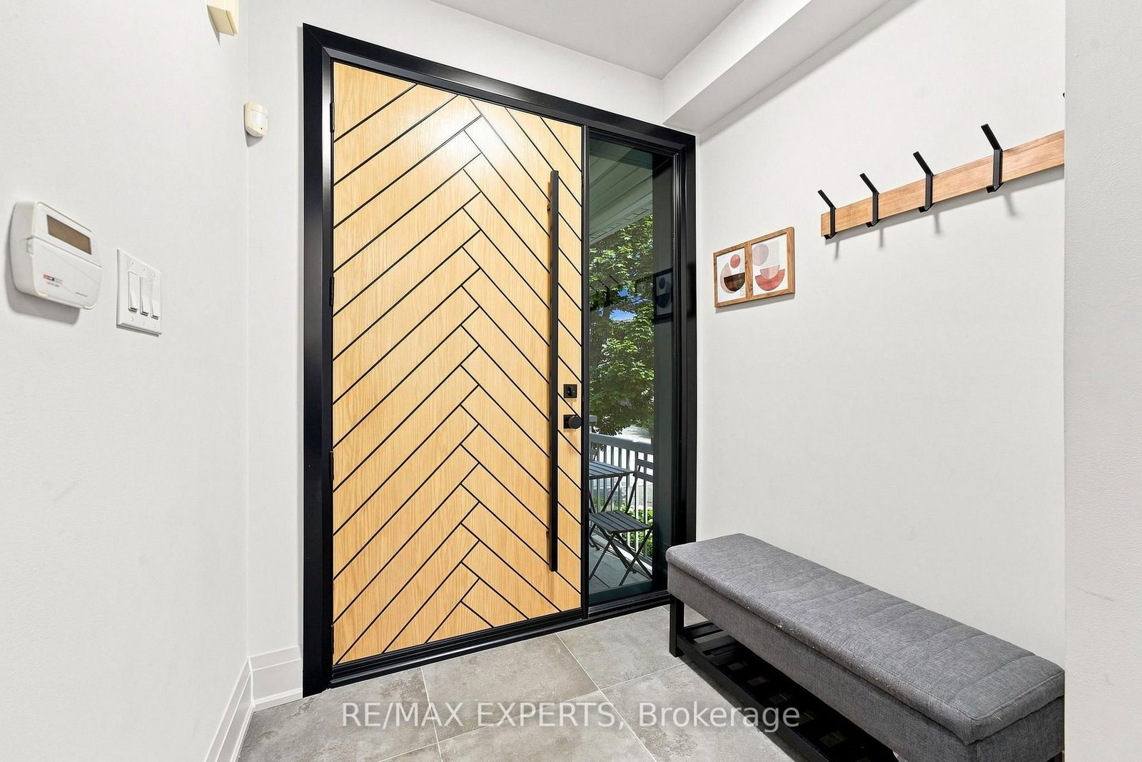 108 Westolivia Trail • Vaughan, ON photo 3