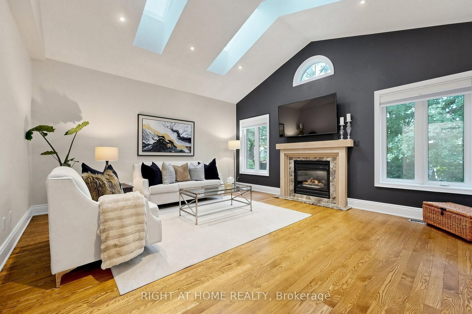 1019 Northern Prospect Crescent • Newmarket, ON photo 15