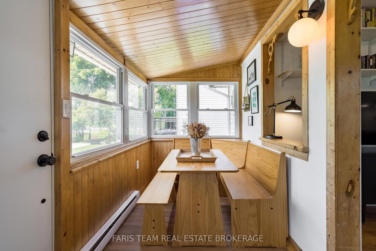 1066 Wood Street • Innisfil, ON photo 10